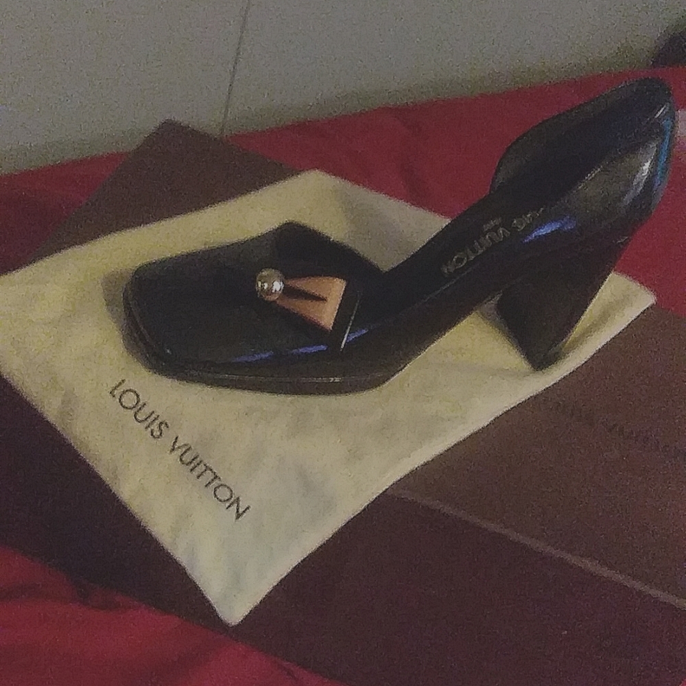 LV pumps (size 40)